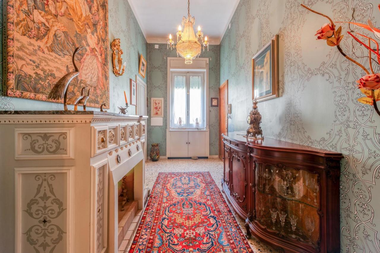 Dimora Anni 50 Apartment Lecce Luaran gambar